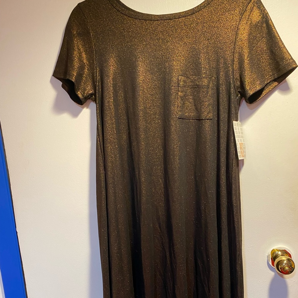 Elegant Carly from Lularoe